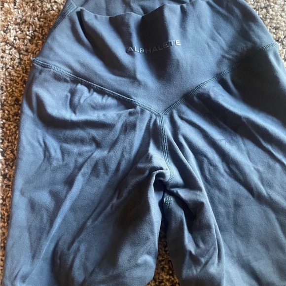 Alphalete Shorts - Picture 1 of 2